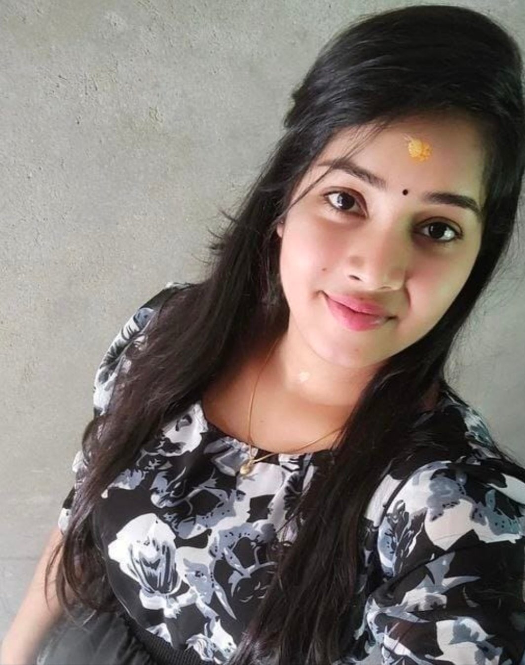 Hot & Sexy Noida Call girls service available for full service